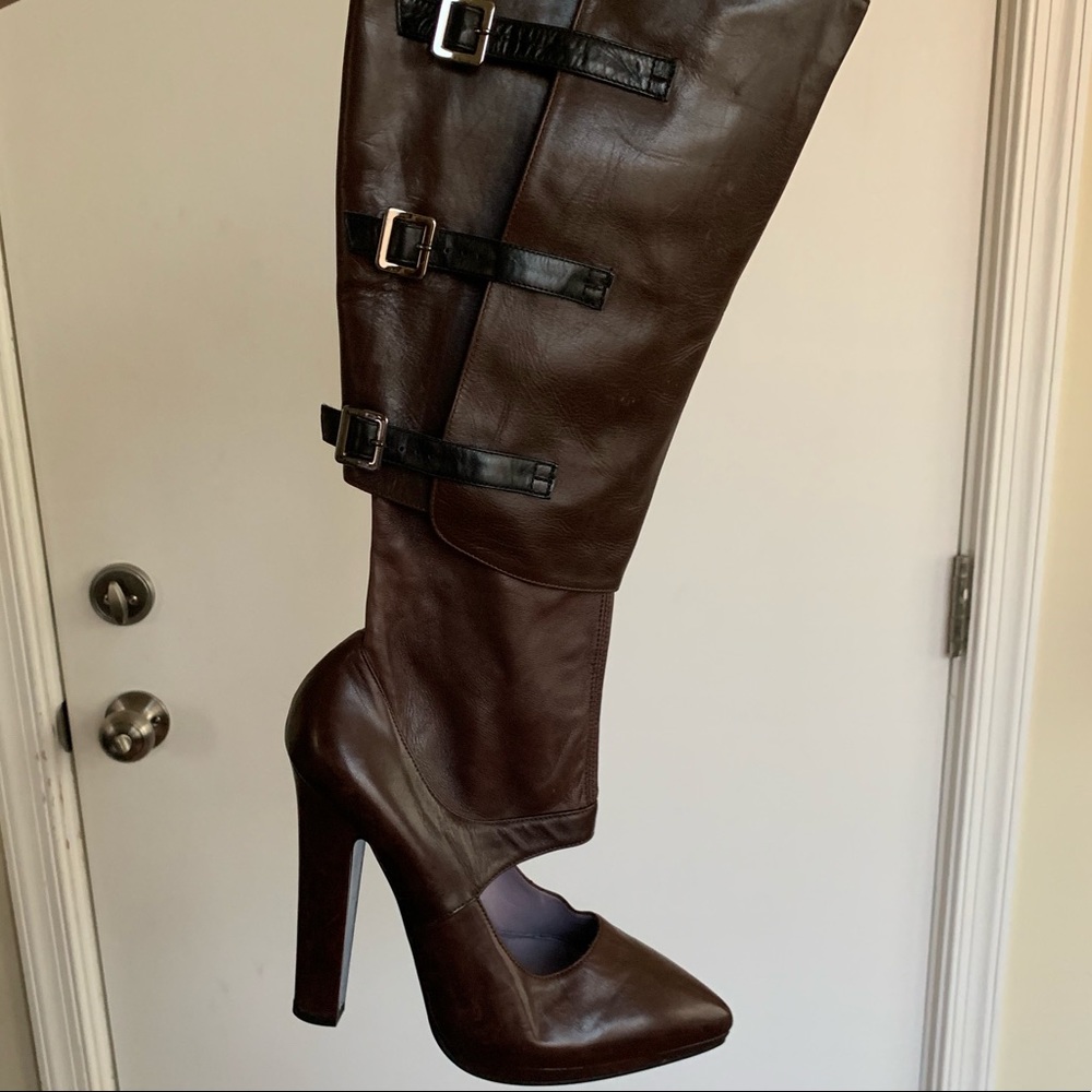 *NEW* Authentic Versace Knee-High Cutout Boots - Picture 7 of 8